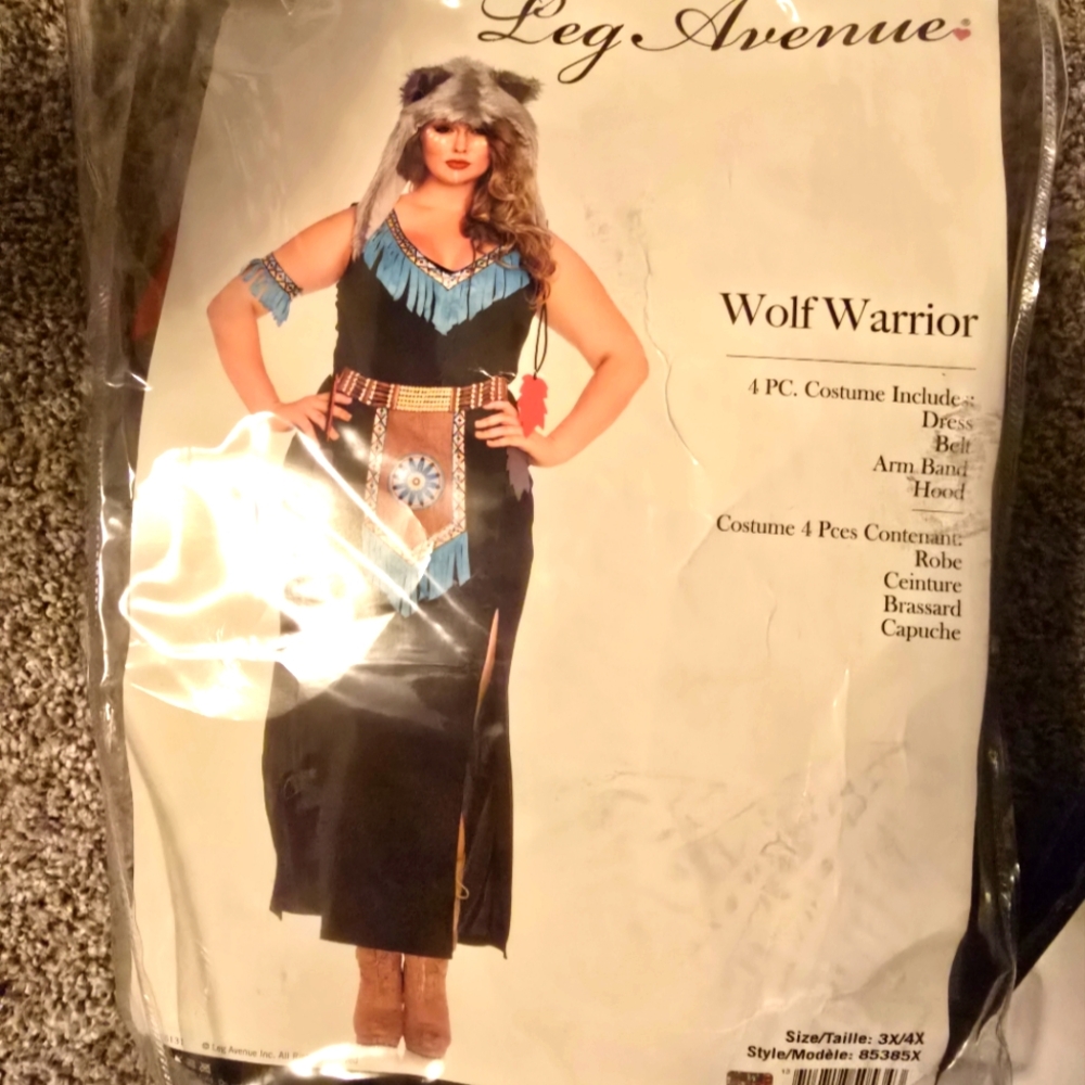 Halloween costume, 3x